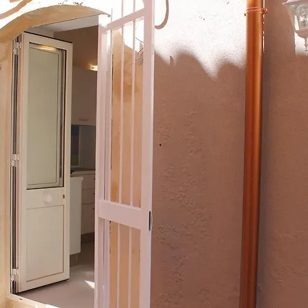 La Rosa Dei Venti Apartment *